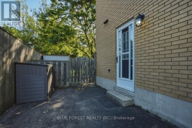 230 CAIRN STREET London South (South J) Ontario photo 40