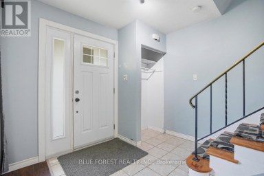 230 CAIRN STREET London South (South J) Ontario photo 7