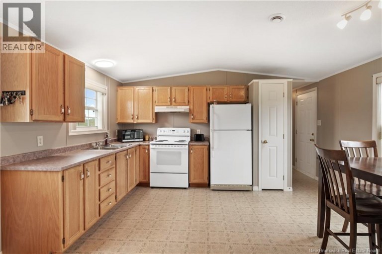 3509 Route 117, Pointe-Sapin, New Brunswick, E9A1T1