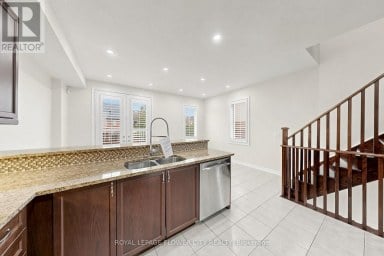 46 SOCCAVO CRESCENT Brampton (Bram West) Ontario photo 23