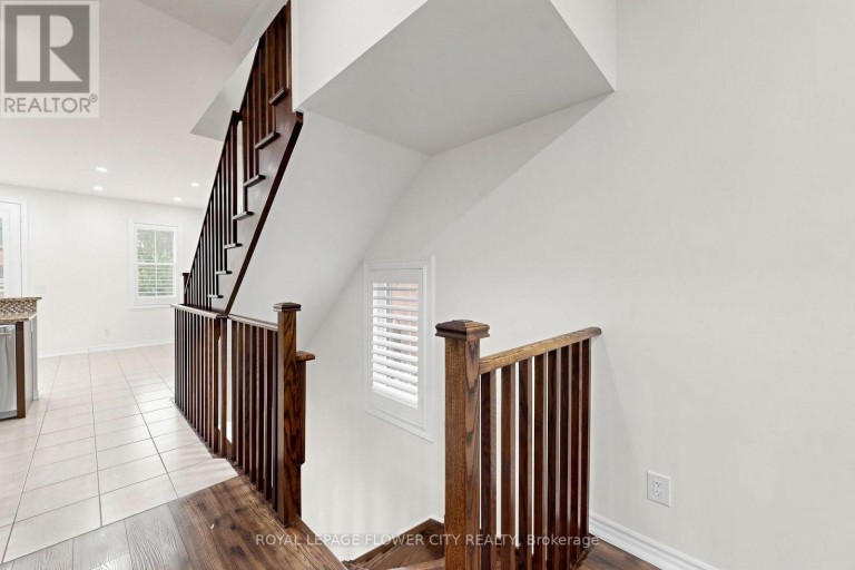 46 SOCCAVO CRESCENT, Brampton (Bram West), Ontario, L6Y0W3