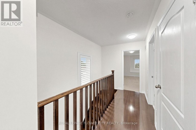 46 SOCCAVO CRESCENT, Brampton (Bram West), Ontario, L6Y0W3