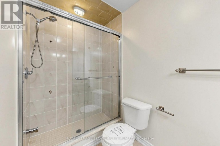 46 SOCCAVO CRESCENT, Brampton (Bram West), Ontario, L6Y0W3