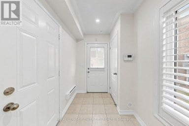 46 SOCCAVO CRESCENT Brampton (Bram West) Ontario photo 4