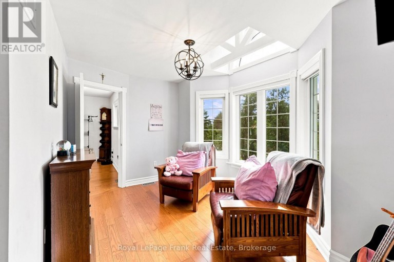 2 WILSON HOUSE DRIVE, Whitby, Ontario, L0B1A0