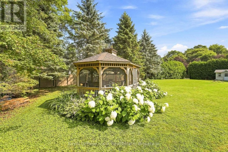2 WILSON HOUSE DRIVE, Whitby, Ontario, L0B1A0