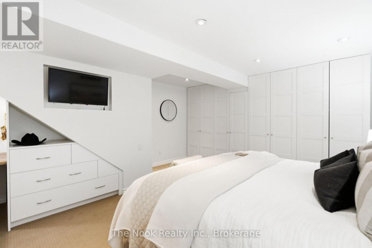 7168 OLD SHILOH ROAD, Georgina (Baldwin), Ontario, L0E1N0