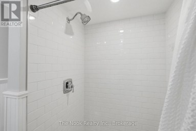 7168 OLD SHILOH ROAD Georgina (Baldwin) Ontario photo 25