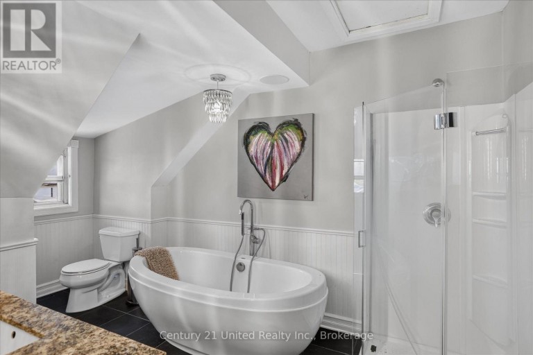 272 BURNHAM STREET, Peterborough (Ashburnham Ward 4), Ontario, K9H1T3