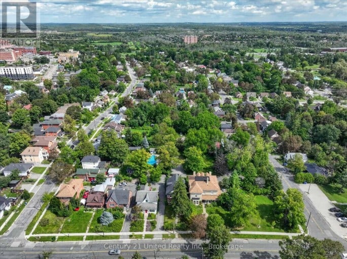 272 BURNHAM STREET, Peterborough (Ashburnham Ward 4), Ontario, K9H1T3