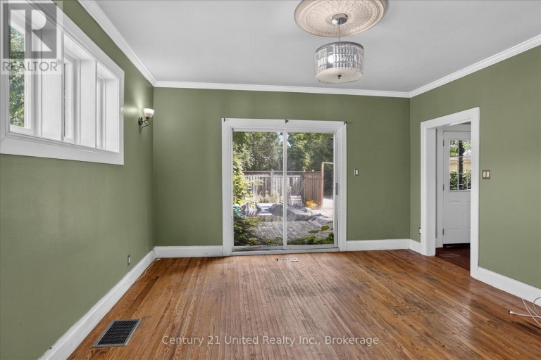 272 BURNHAM STREET, Peterborough (Ashburnham Ward 4), Ontario, K9H1T3