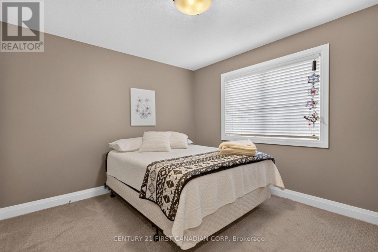 98 - 275 CALLAWAY ROAD, London North (North R), Ontario, N6G0M3