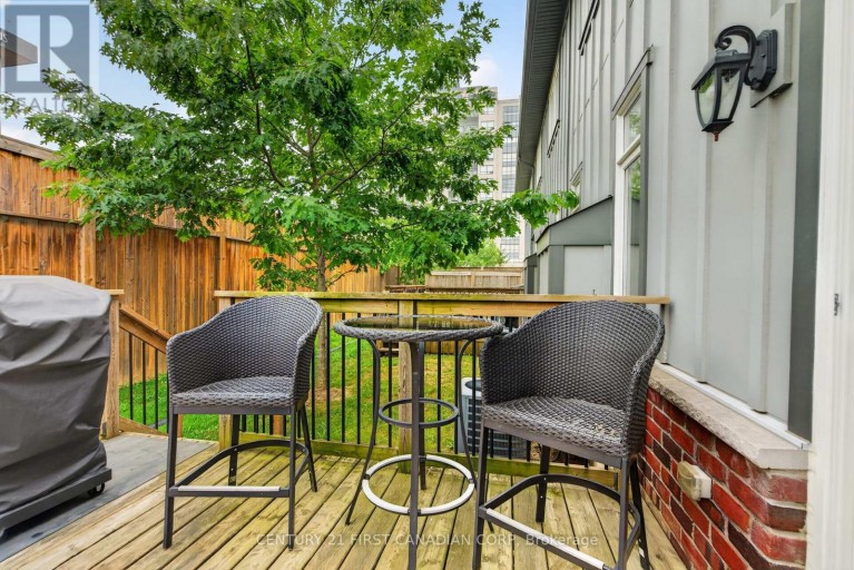 98 - 275 CALLAWAY ROAD, London North (North R), Ontario, N6G0M3