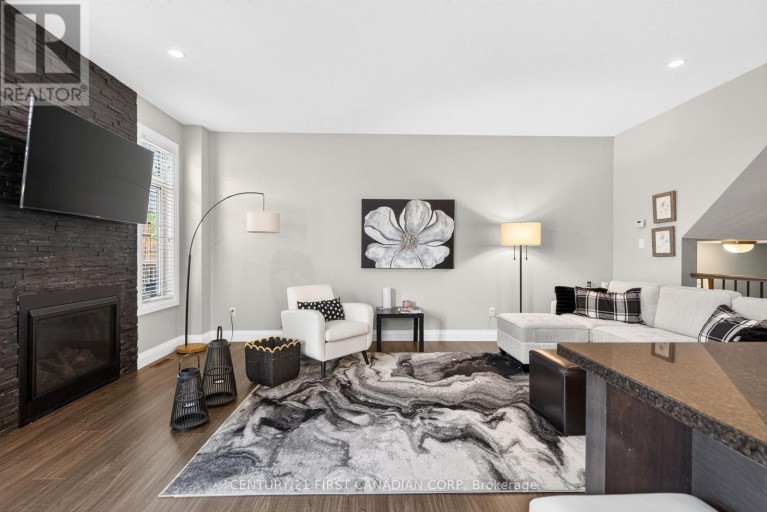 98 - 275 CALLAWAY ROAD, London North (North R), Ontario, N6G0M3