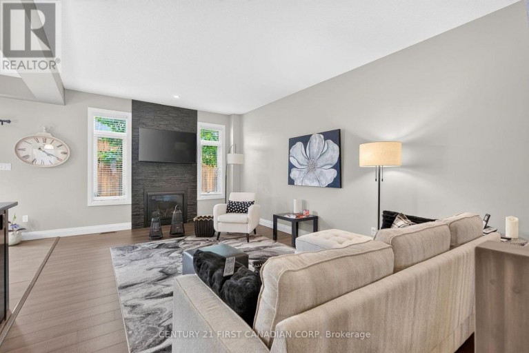 98 - 275 CALLAWAY ROAD, London North (North R), Ontario, N6G0M3