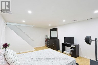 208 ADMIRAL DRIVE London East (East I) Ontario photo 30