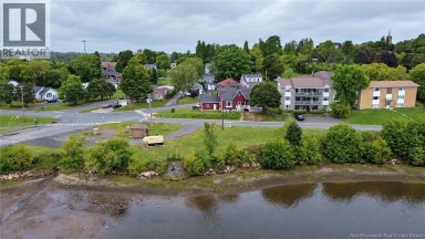 470 Riverside Drive Bathurst New Brunswick photo 8