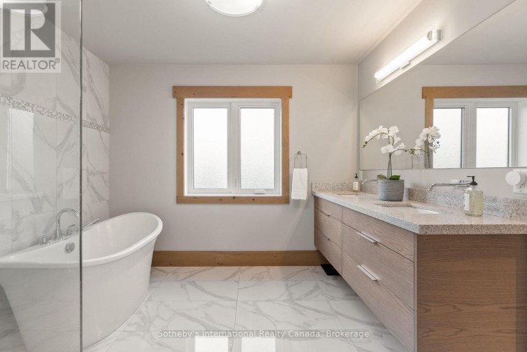 133 OSLER BLUFF ROAD, Collingwood, Ontario, L9Y0W4