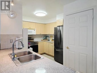 207 - 5940 YONGE STREET Toronto (Newtonbrook West) Ontario photo 2