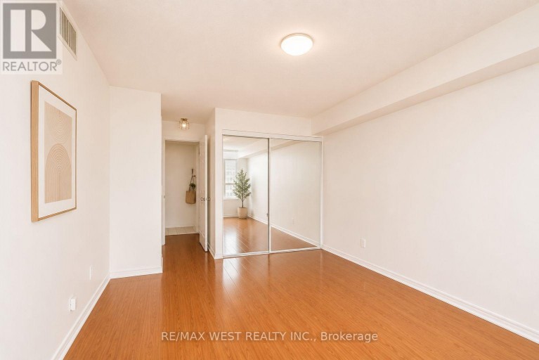 707 - 88 CORPORATE DRIVE, Toronto (Woburn), Ontario, M1H3G6
