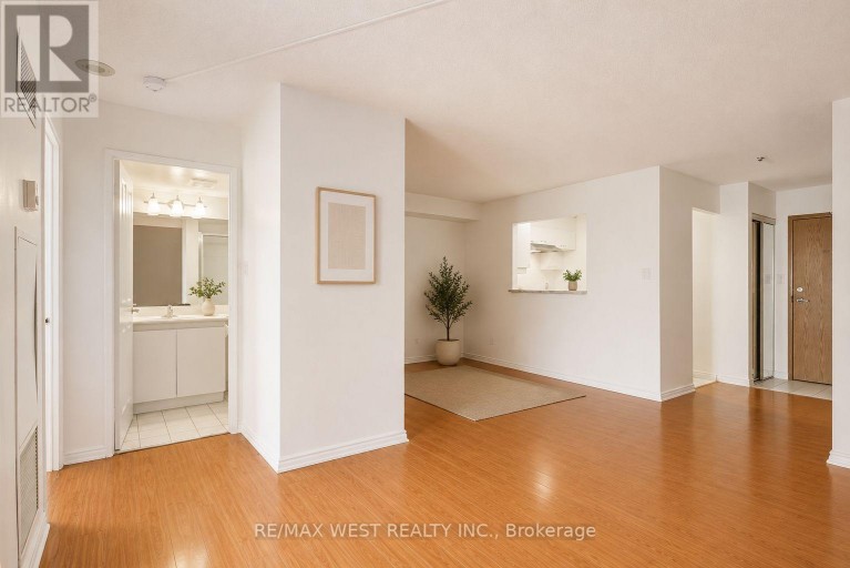 707 - 88 CORPORATE DRIVE, Toronto (Woburn), Ontario, M1H3G6