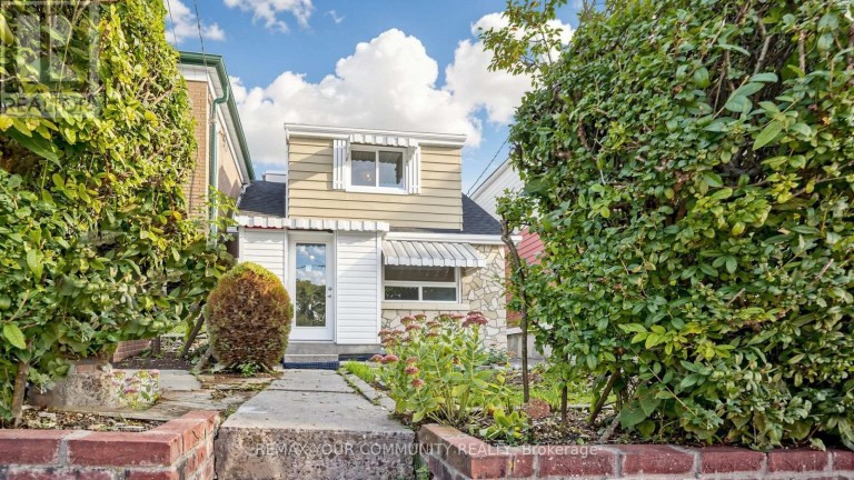 73 ROBINSON AVENUE, Toronto (Oakridge), Ontario, M1L3S9