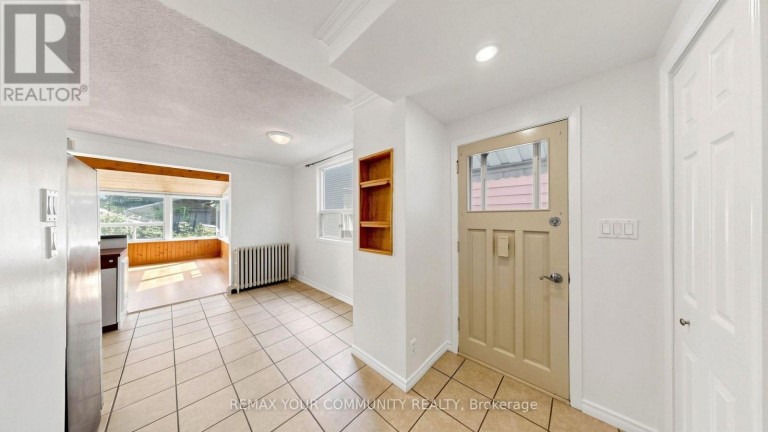 73 ROBINSON AVENUE, Toronto (Oakridge), Ontario, M1L3S9