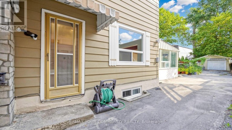 73 ROBINSON AVENUE, Toronto (Oakridge), Ontario, M1L3S9