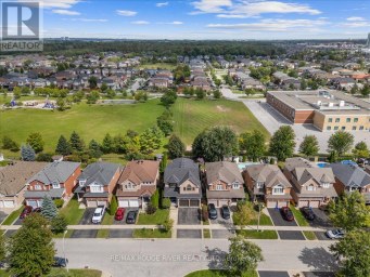 49 SONLEY DRIVE Whitby (Taunton North) Ontario photo 44