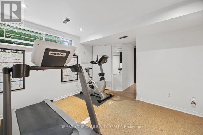 238 MILL STREET, Richmond Hill (Mill Pond), Ontario, L4C4B3