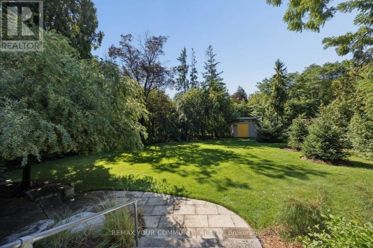 238 MILL STREET, Richmond Hill (Mill Pond), Ontario, L4C4B3