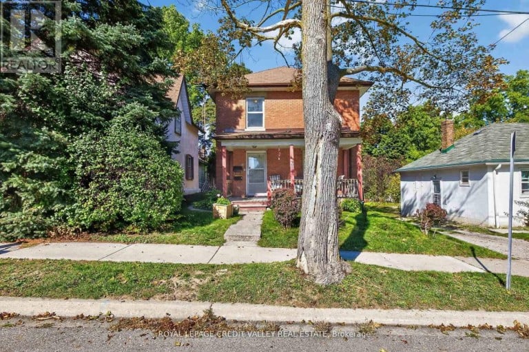 34 JOSEPH STREET, Brampton (Downtown Brampton), Ontario, L6X1H6