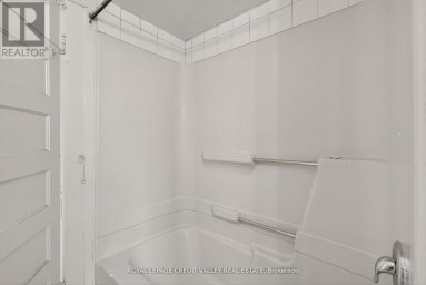 34 JOSEPH STREET Brampton (Downtown Brampton) Ontario photo 38