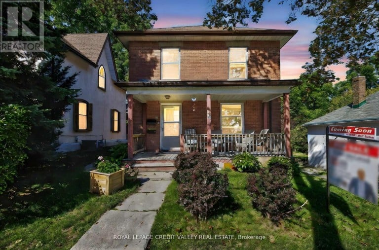 34 JOSEPH STREET, Brampton (Downtown Brampton), Ontario, L6X1H6