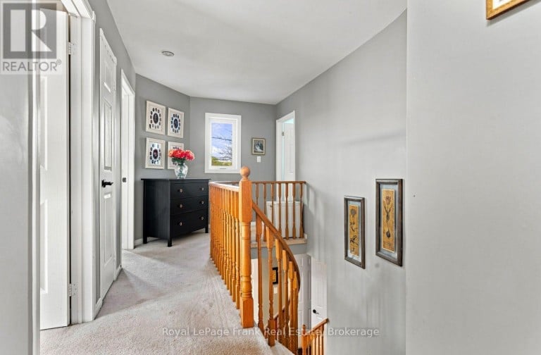 39 MCIVOR STREET, Whitby (Rolling Acres), Ontario, L1R2L7