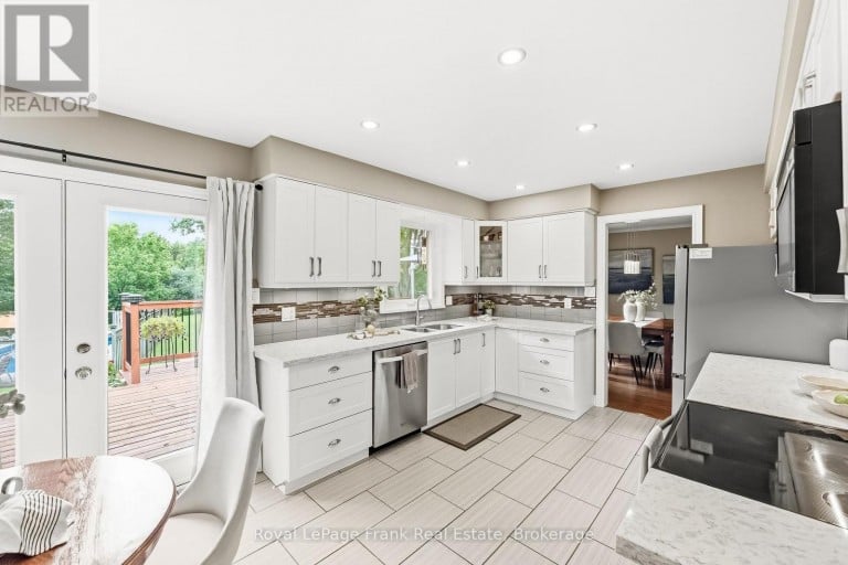 32 JACOBSEN BOULEVARD, Scugog, Ontario, L0C1H0