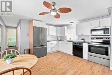 10 NIGHTINGALE LANE Quinte West (Sidney Ward) Ontario photo 8