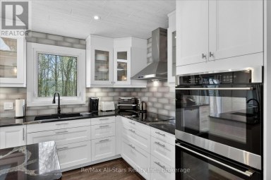 1558 HIGHWAY 7A Kawartha Lakes (Manvers) Ontario photo 7