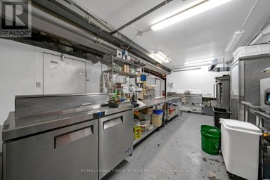 162 DANFORTH AVENUE Toronto (North Riverdale) Ontario photo 27