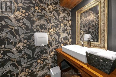 162 DANFORTH AVENUE Toronto (North Riverdale) Ontario photo 35