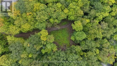 1211 HAWK VALLEY ROAD Algonquin Highlands (Stanhope) Ontario photo 1