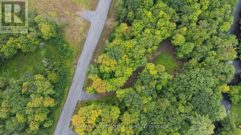 1211 HAWK VALLEY ROAD, Algonquin Highlands (Stanhope), Ontario, K0M1J2