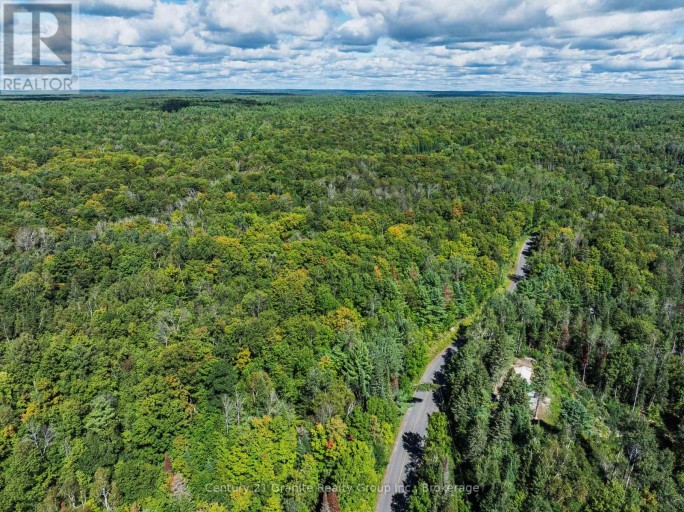 1961 IRONDALE ROAD, Highlands East (Glamorgan), Ontario, K0M1R0