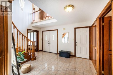 75 WAVERLY STREET N Oshawa (McLaughlin) Ontario photo 6
