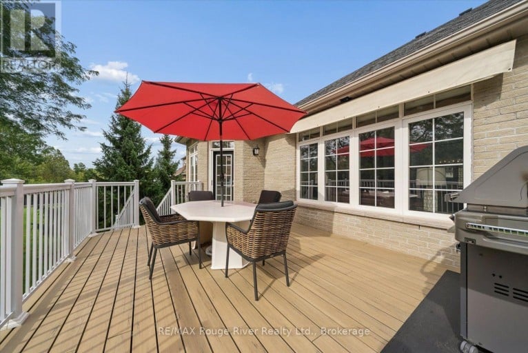 26 HANOVER COURT, Whitby (Lynde Creek), Ontario, L1N7J2