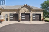 26 HANOVER COURT, Whitby (Lynde Creek), Ontario