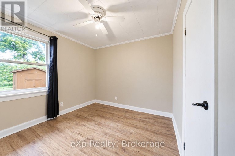17 BURTON STREET, Belleville (Belleville Ward), Ontario, K8P1E5