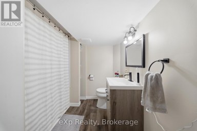 17 BURTON STREET Belleville (Belleville Ward) Ontario photo 28