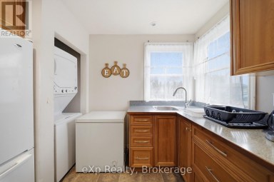 17 BURTON STREET Belleville (Belleville Ward) Ontario photo 8