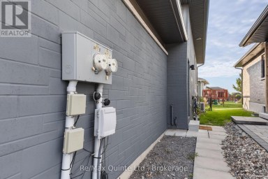 B - 103 DEWAL PLACE Belleville (Belleville Ward) Ontario photo 11